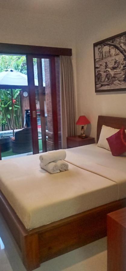 D&D Homestay Pesanggaran Exteriér fotografie