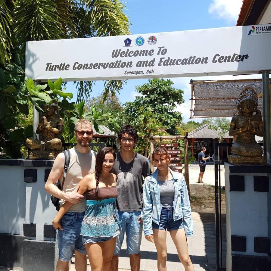 D&D Homestay Pesanggaran Exteriér fotografie